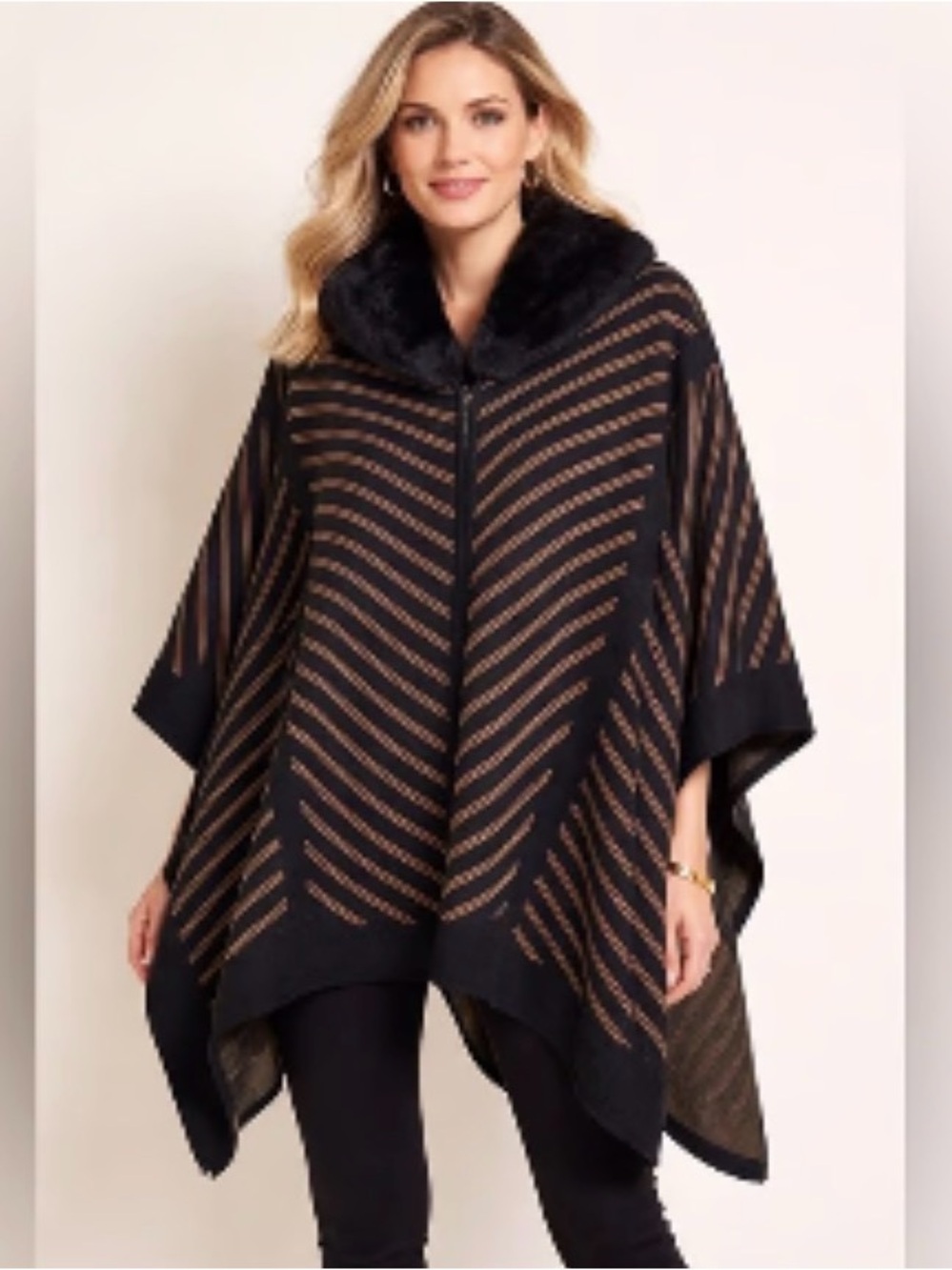 ANNE KLEIN Zip-Up Poncho With Faux Fur Collar. Size S. MSRP $159